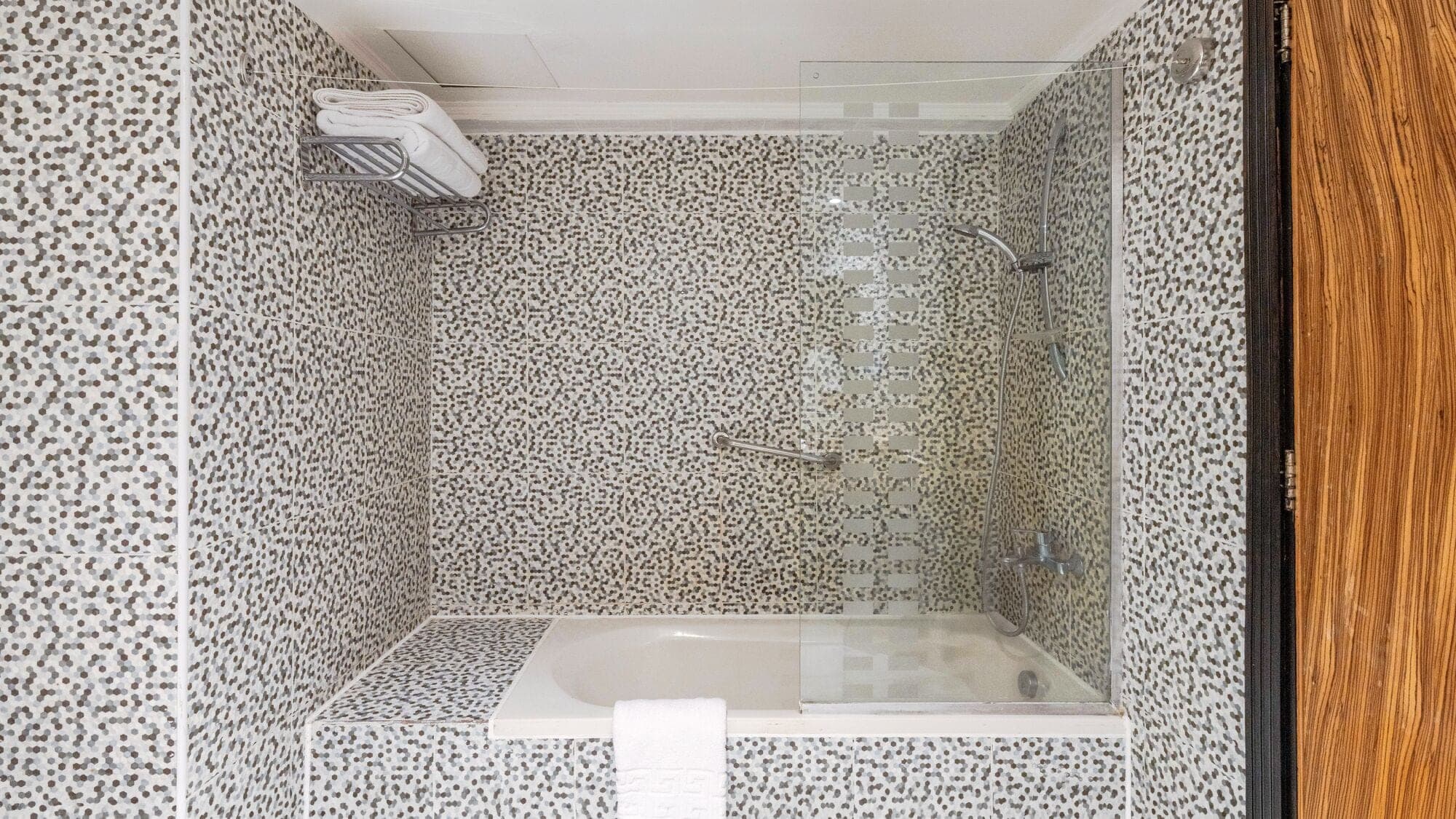 Superior Room, Pool View, photo 5