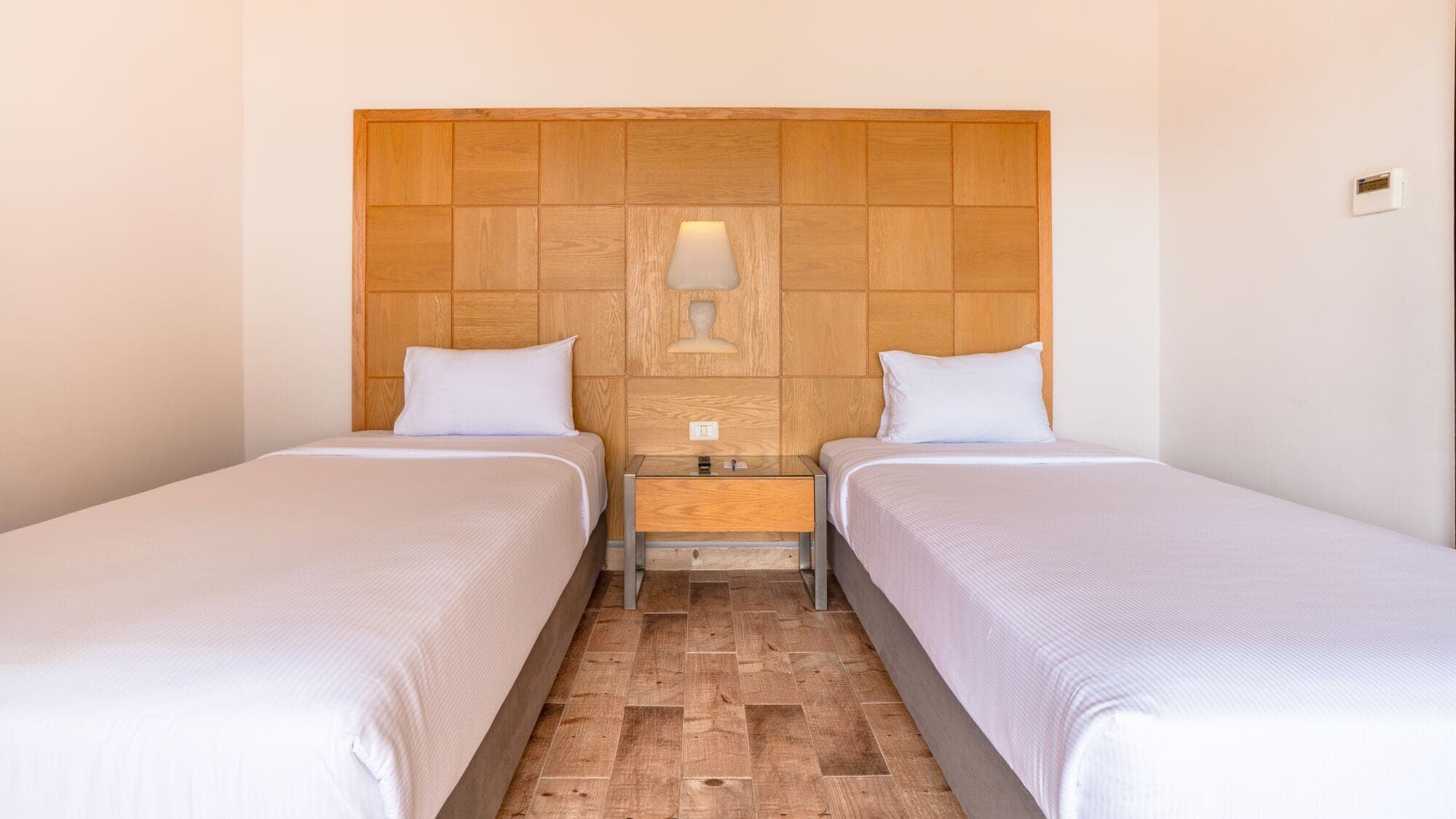 Superior Room, Pool View, photo 2